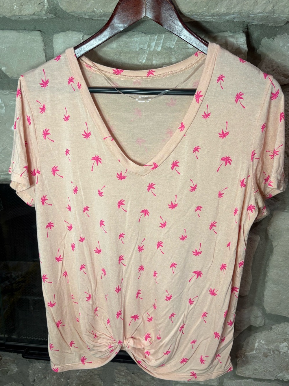No Boundaries Light Pink V-Neck Tee with Bright Pink Palm Print and Front Knot